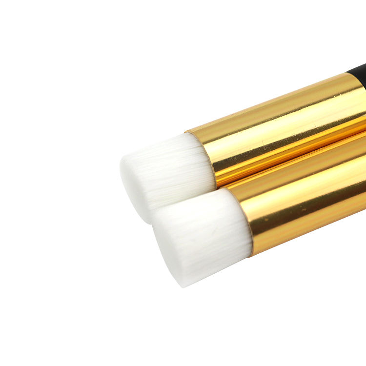 EyebloggBrush Eyelash Books, a - Eyelash Extension Vendor avis et prix